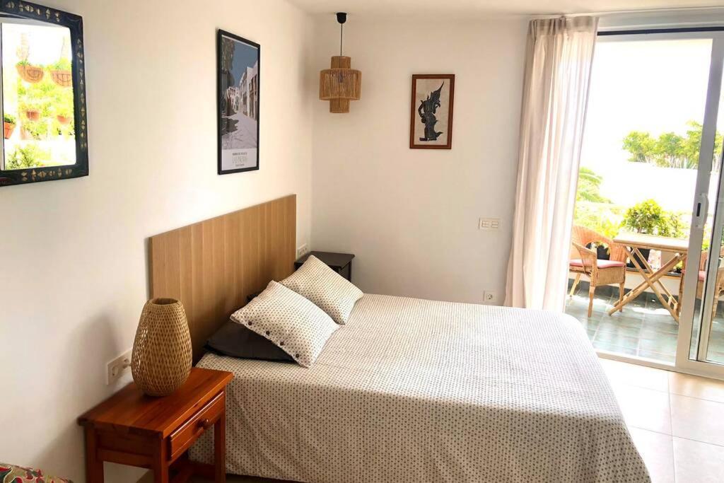 Modern & Spacious Studio Isla, Puerto Del Carmen Tías Екстериор снимка