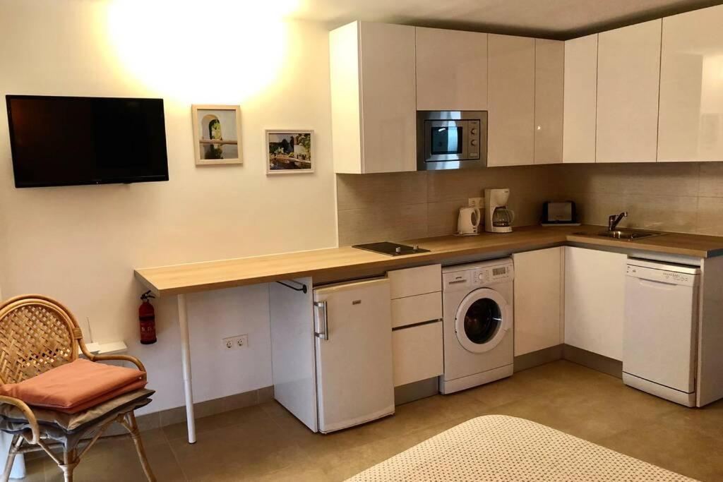 Modern & Spacious Studio Isla, Puerto Del Carmen Tías Екстериор снимка