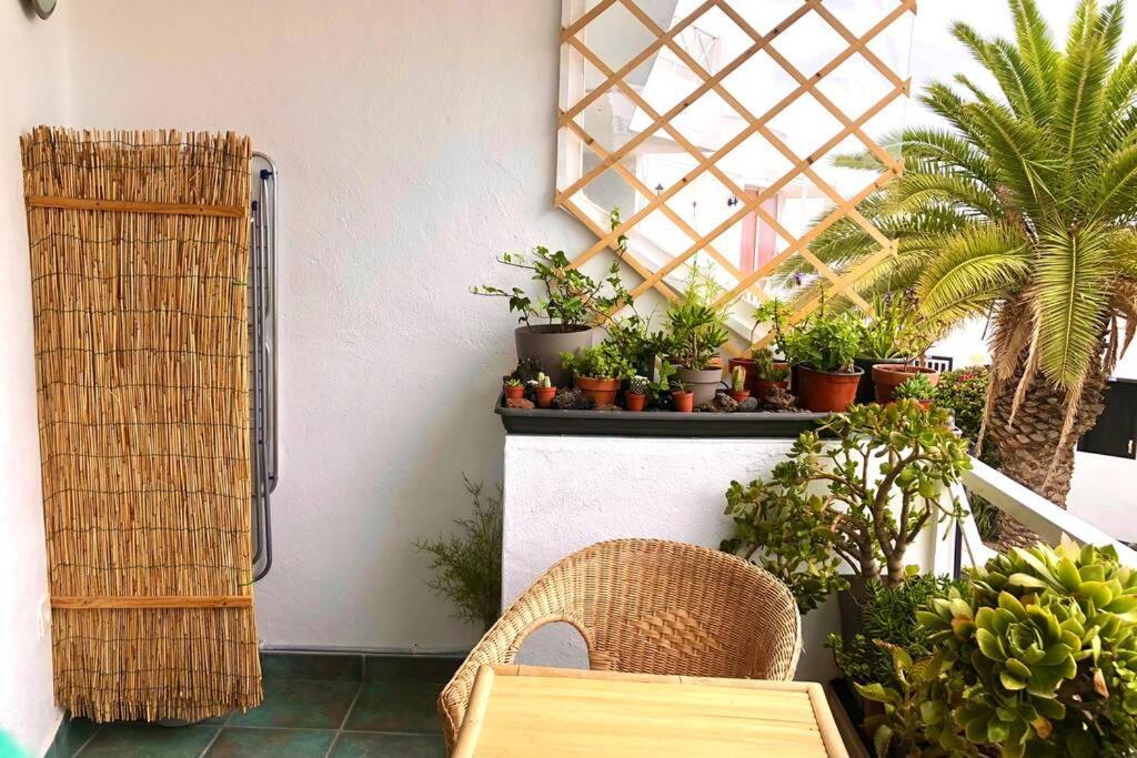 Modern & Spacious Studio Isla, Puerto Del Carmen Tías Екстериор снимка